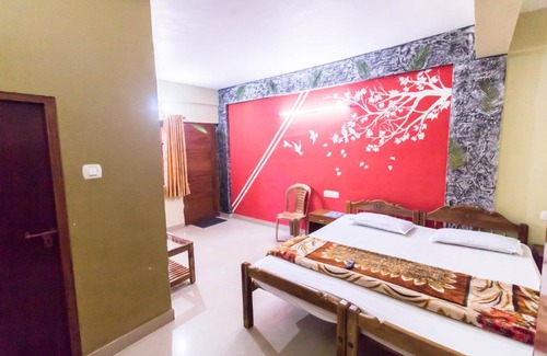 Munnar Hotel | Eden Holidays EV