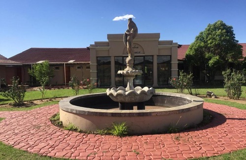 Parys Apartment | Eden Manor