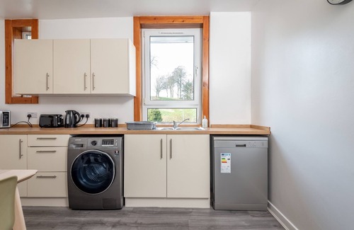 Kincaple Apartment | Eden Mill Residence - sleeps 4 guests in 2 bedrooms