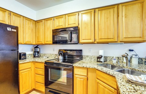 Eden Condo | Eden Mountain Escape w/Community Pool!