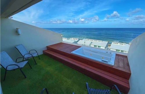 Cancun Apartment | Eden Turquoise Pent-House mystical place overlooking the sea in Cancun.