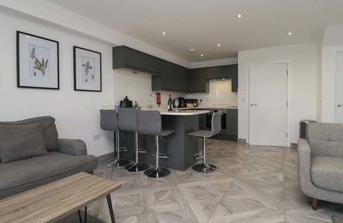 Grange-over-Sands Cottage | EDGEMERE HIDEAWAY, pet friendly, with a garden in Cartmel