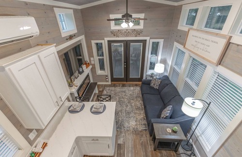 Tracy City Cabin | Edgewater at The Retreat at Water's Edge