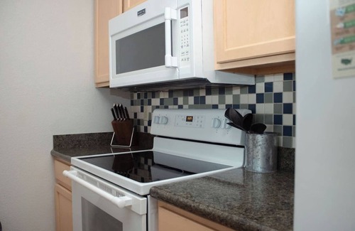 Sheboygan Condo | Edgewater Escape: 4 Bedroom, Sleeps 14!