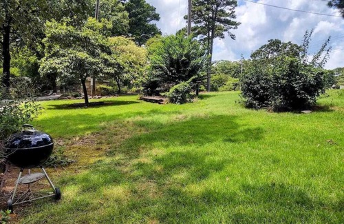 Mid America Cottage | Edgewater Resort 1 Bedroom - Pet Friendly