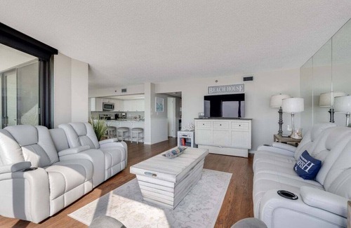 Panama City Beach Condo | Edgewater T3 #802 - 2 BR 2 BA