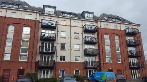 Slateford Apartment | Edinburgh City Deluxe Apartment