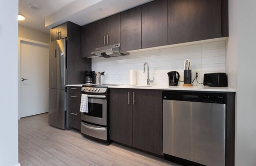 Downtown Edmonton Apartment | Edmonton - Hendrix 1B