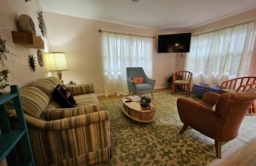 Dayton House | Edwards Hemingway Hideaway