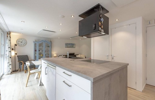 Sint Maartenszee House | Een Heerlijk Vakantiehuis met een Ruime Tuin op Park Duinland in Sint Maartenszee