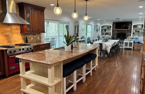 Gainesville House | Eight Sandals - Lakefront home on Lanier w/dock, hot tub, fire pit and game room