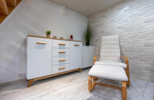 Nepszinhaz negyed Apartment | Eighth Wonder Apartment