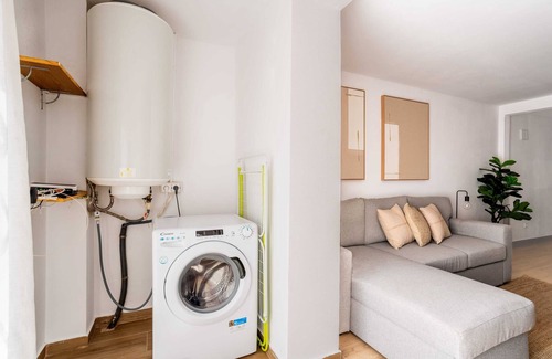 L'Antiga Esquerra de l'Eixample Apartment | Eixample 4BD 2BTh with private Terrace