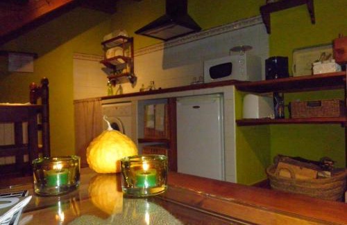 Casas del Abad Apartment | El Alamo. Azagalla Rural