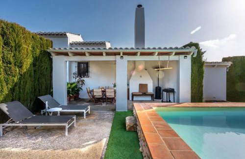 Villanueva del Rosario House | El Chaparrillo
