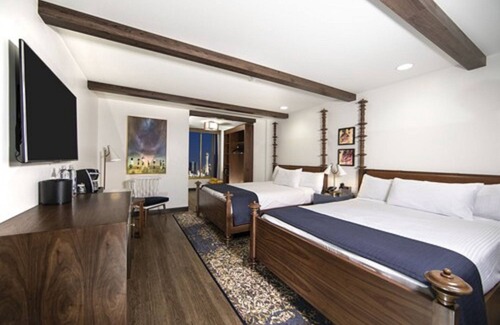 Downtown Las Vegas Hotel | El Cortez Hotel and Casino - 21 and Over