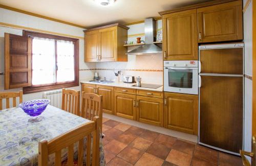 Porrua House | El Llagu Villa Megustarural