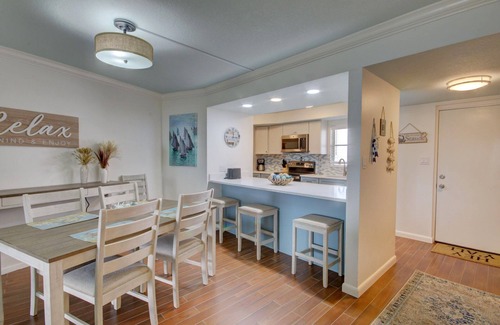 Fort Walton Beach Condo | El Matador 225 - FREE TICKETS! Your stay includes free tickets to many area attractions!