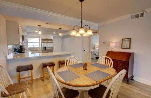 Fort Walton Beach House | El Matador 461 - Beautiful views of the pool and Gulf of Mexico