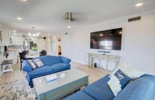Fort Walton Beach House | El Matador 539 - Third floor unit