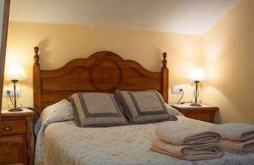 Navarredonda de Gredos Apartment | El Nido de Gredos, cute attic apartment