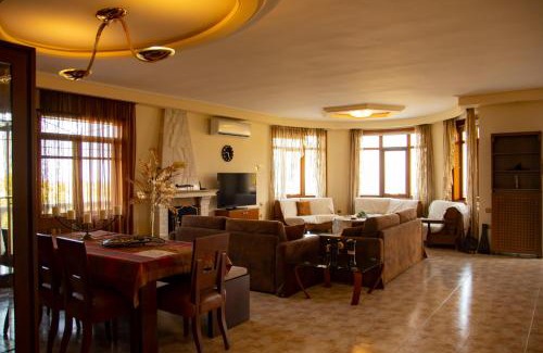 Agia Triada House | El Paraiso Premium