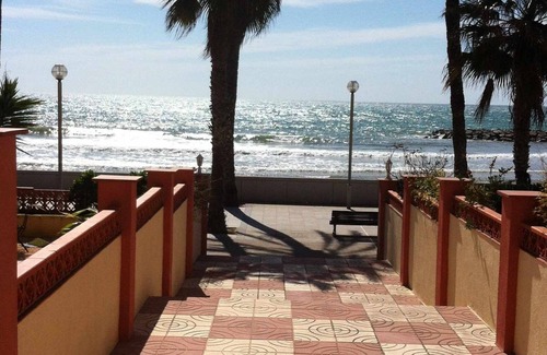 Vilanova I la Geltru Apartment | El prat beach apartment by HLCLUB Agency