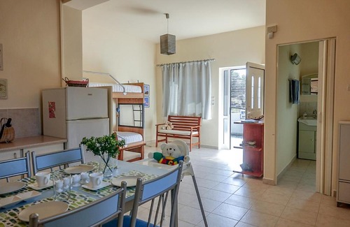 Moni Chrisoskalitissis Apartment | Elafonisi Vacation Blue Apartment