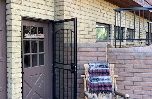 Shadow Mountain Apartment | Elden View Hideaway - quiet street, close to trails
