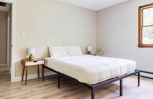 Barryville House | Eldred Manor