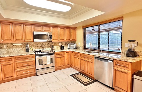 Plantation House | Elegance & Comfort Await at Swan Grace Villa, your perfect Florida Paradise