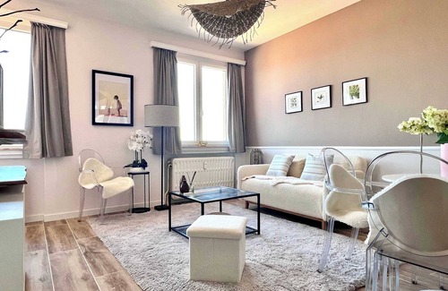 Dailly Apartment | Elegance Meets Skyline Views – Prime Brussels Location