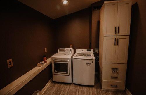 Columbia House | Elegance on Woodland Street!