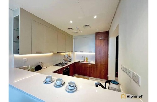 Dubai Apartment | Elegant 1BR Apartment - Dubai Silicon Oasis Stay