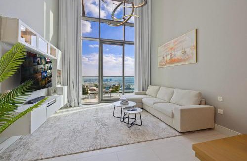 Business Bay Apartment | Elegant 1BR Sky Villa High-Rise Luxury Stay