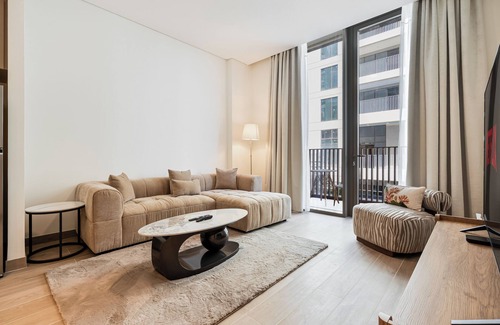 Dubai Apartment | Elegant 1BR W/Pool, Gym Access & Kid's Play Area