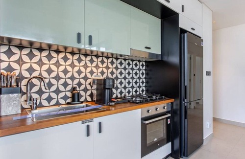 Dubai Apartment | Elegant 2BR In Collective 2