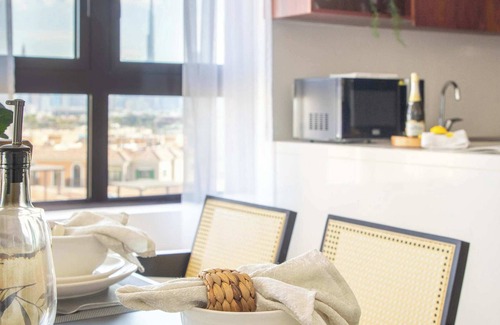 Dubai Apartment | Elegant 2BR in La Mer Facing the Dubai Skyline!