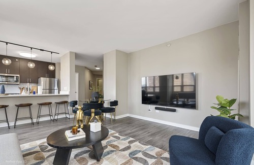 Rush and Division Apartment | Elegant 2BR with Resort Amenities & City Views