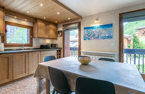 Le Cret Apartment | Elegant 4-room apartment with wifi, 5 min from Val-d'Isère center