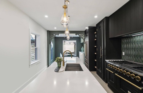 Fairmount House | Elegant 4BR Townhouse in Fairmount