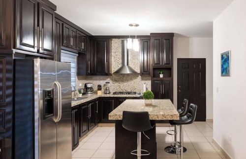 Hermosillo House | Elegant and Cozy House in Hermosillo, 3 Bedrooms