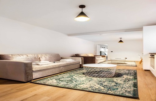 15th Arrondissement Apartment | Elegant apartment - 2BD/8P - near Eiffel Tower