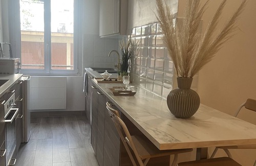Grand Clement Apartment | Elegant apartment in Lyon