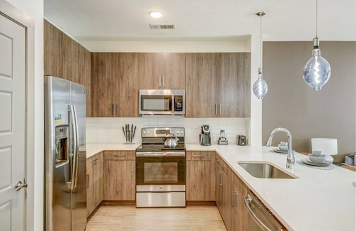 Alpharetta Apartment | Elegant Apartment in the Avalon