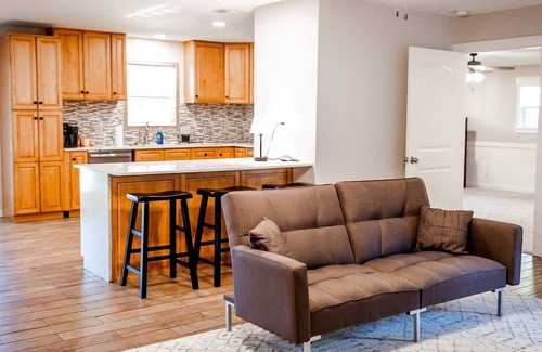 Brenham House | Elegant Brenham Home
