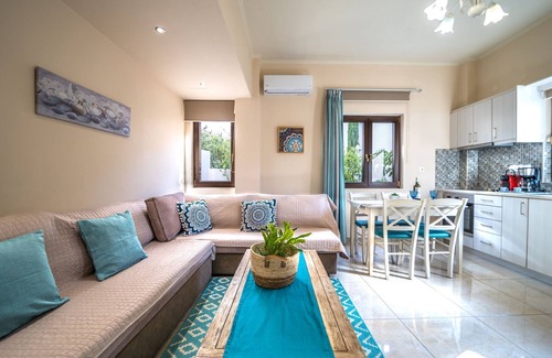 Nea Chora Apartment | Elegant, bright residense w/ ample garden, steps from sandy beach & Chania town