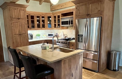 Taos Ski Chalet | Elegant Chalet in Taos Canyon