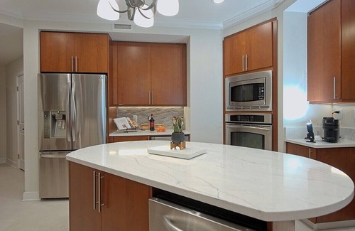 Daytona Beach Condo | Elegant Direct Oceanfront Condo Relaxation