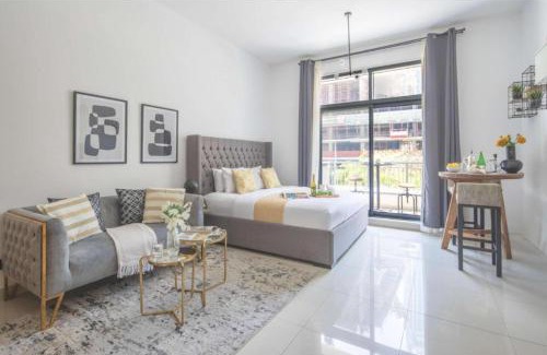 Bur Dubai Apartment | Elegant Escape-downtown near Dubai mall